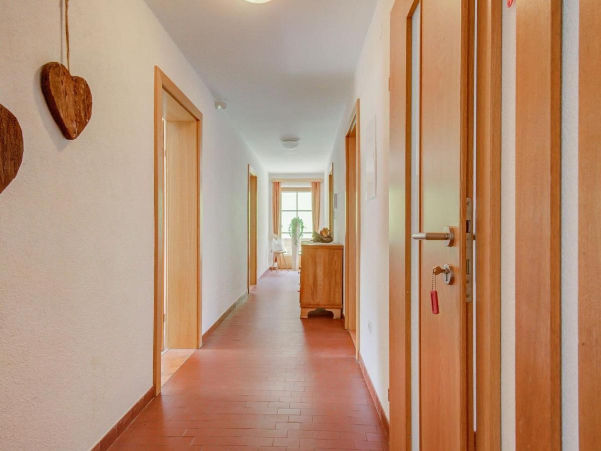 Attractive Apartment In Hainzenberg With Ski Room מראה חיצוני תמונה